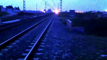 نشطاء يرصدون اللحظة التي صدم فيها القطار الوزير باها