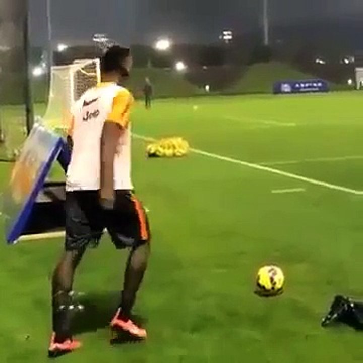 But magnifique de Pogba à l'entrainement avec la Juventus