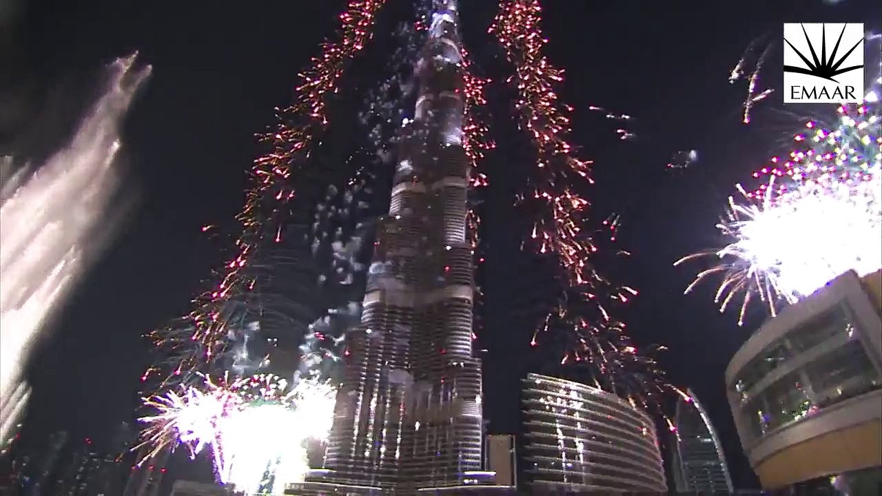 Dubai New Year Celebration 2014 - Burj Khalifa Fireworks - Happy New Year Dubai 2014 - FULL