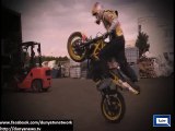 one wheel  Sportbike Stunt Riding
