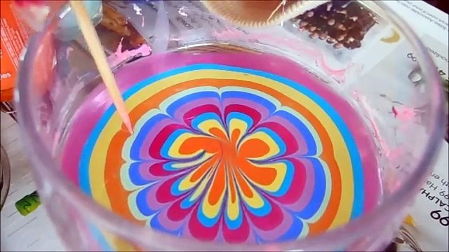 Nail Art (Gorgeous and easy rainbow water marble)