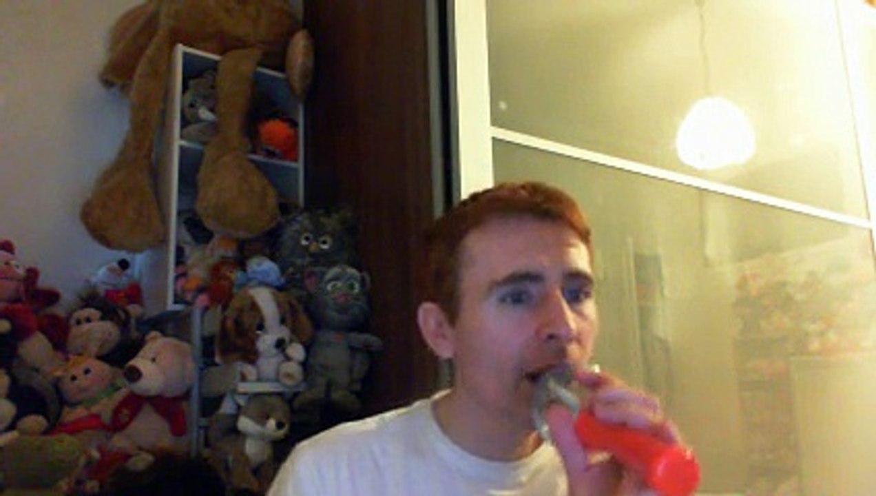 Wiwi égratigne "i love you" de Fun Factory