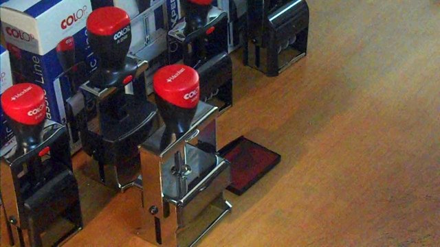 changer-cassette-d'encrage-colop-3600