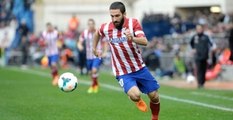 Arda Turan, Aşk Dedikodularına Yanıt Verdi: Dumanla Haberleşiyorum
