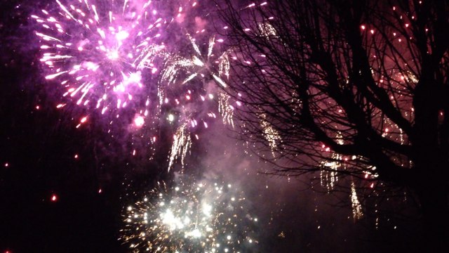 Le bouquet final du feu d'artifice de Noël