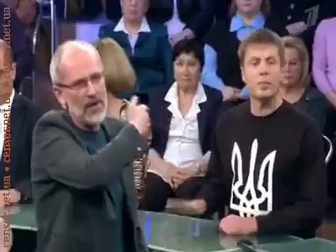 Ваш Путин сошел с ума от власти - коротко