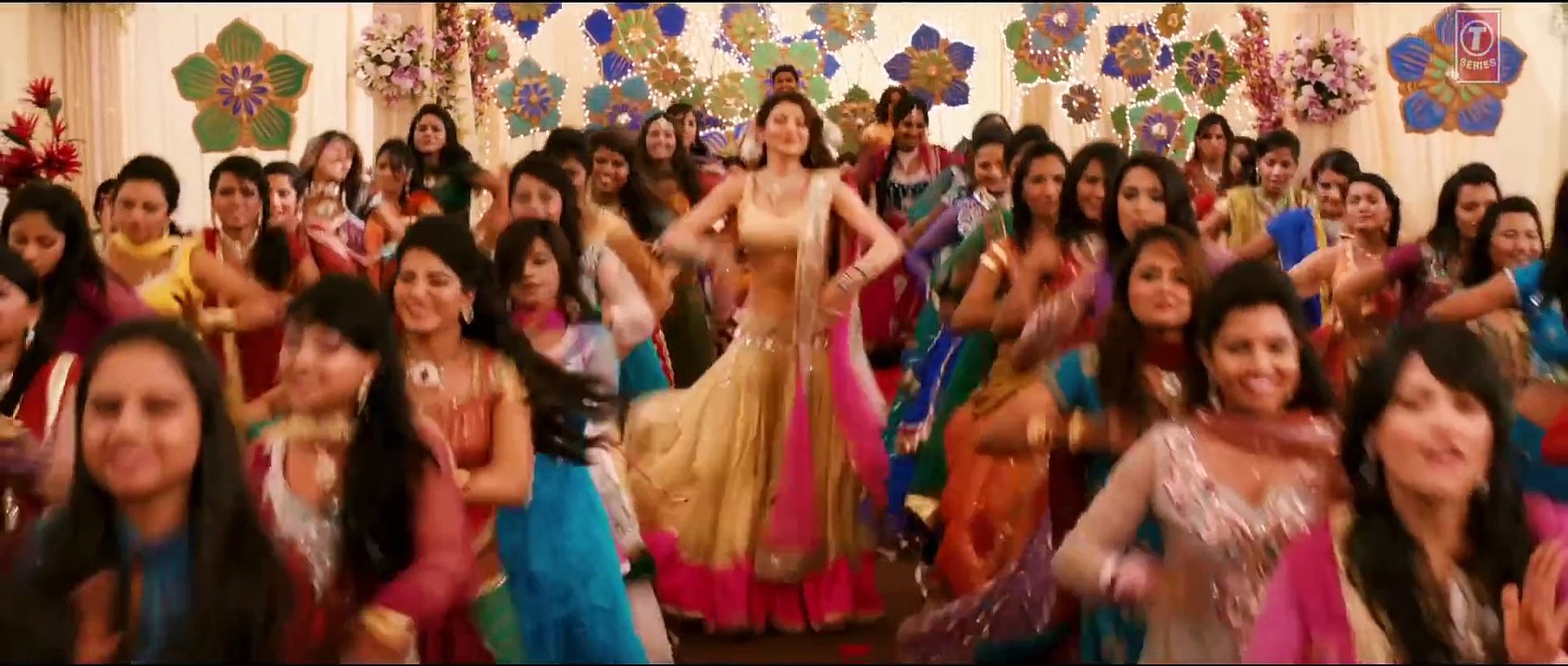 JAD MEHNDI LAG LAG JAAVE VIDEO SONG - SINGH SAAB THE GREAT - SUNNY DEOL URVASHI RAUTELA