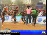 Dunya News - Lahore: Kabbadi WorldCup's silver-medalists men's, women's teams return to Pakistan