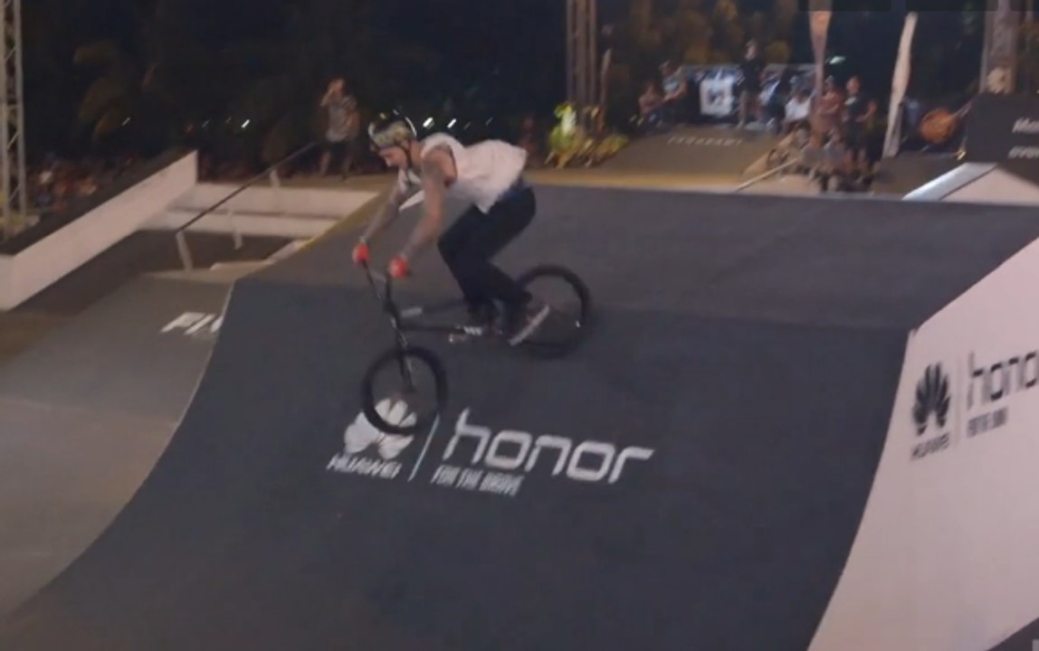 Logan Martin - 1st Semi-Final BMX Park Pro - FISE World Malaysia 2014