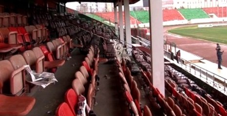 Diyarbakır Atatürk Stadı'na Korkutan Rapor: Dolarsa Yıkılabilir