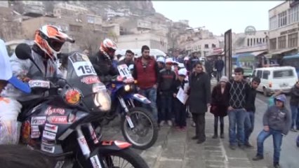 Dakar Rallisi'nde Türkiye'yi Temsil Edecek Şenkalaycı ve Özdemir