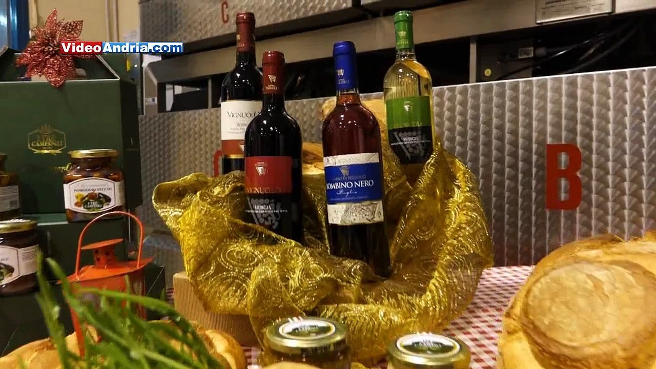 "Natale in Frantoio" ad Andria: annata eccezionale, l'oleificio dona fornitura alla Caritas