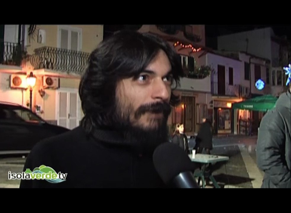 GINO FASTIDIO "INCANTA" CASAMICCIOLA: GUARDA SHOW E INTERVISTA