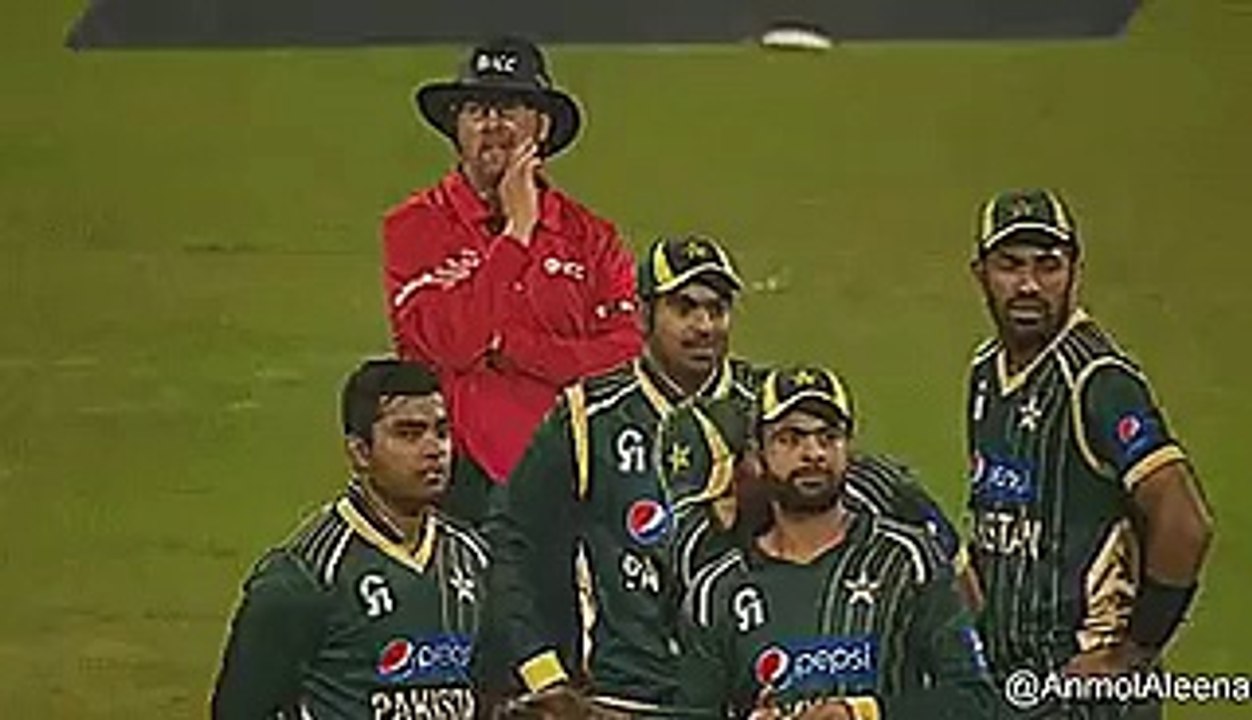 shahid afridi funny clip