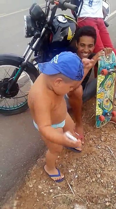 Amazing Baby Dance Bla Bla Bla