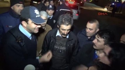 Belediye Otobüsü 2 Saat Gecikince D-100 Trafiğini Felç Ettiler