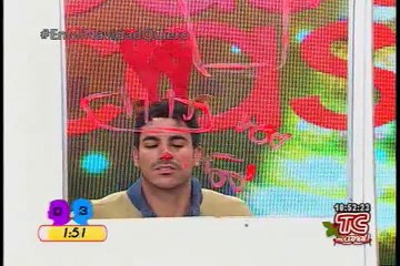 De Casa En Casa - Ellas vs. Ellos: Narices Rojas (Parte 1)