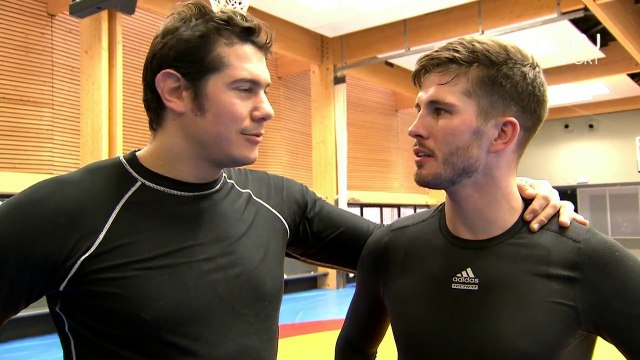Vincent Parisi coach Alexis Vastine sur Beinsports. Grappling à L'INSEP dans la salle de lutte.