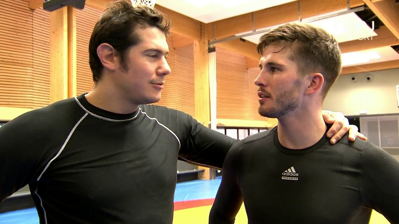 Vincent Parisi coach Alexis Vastine sur Beinsports. Grappling à L'INSEP dans la salle de lutte.