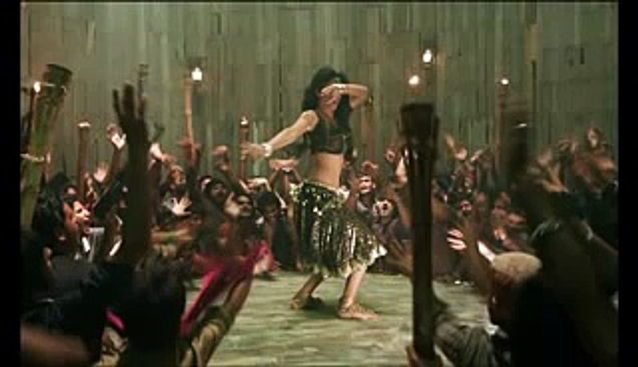 Item-Song-Billi-Mehwish-Hayat-Na-Maloom-Afraad