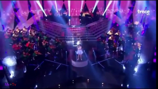 Sofia - Viveme - Laura Pausini La Academia Kids 2014