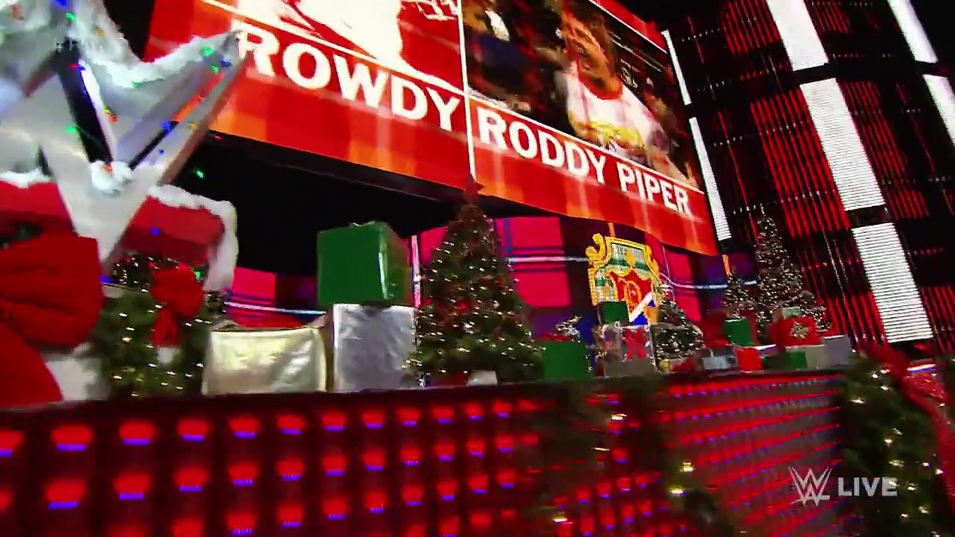 ⁣“Rowdy” Roddy Piper hosts “Piper’s Pit” with special guests Rusev and Lana: Raw, December 22, 2014