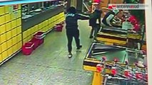 TG 22.12.14 Bari: assalto al supermercato, arrestato 23enne incensurato