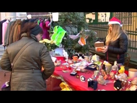 Napoli - Una casa per... , il mercatino per i bimbi del Santobono (22.12.14)