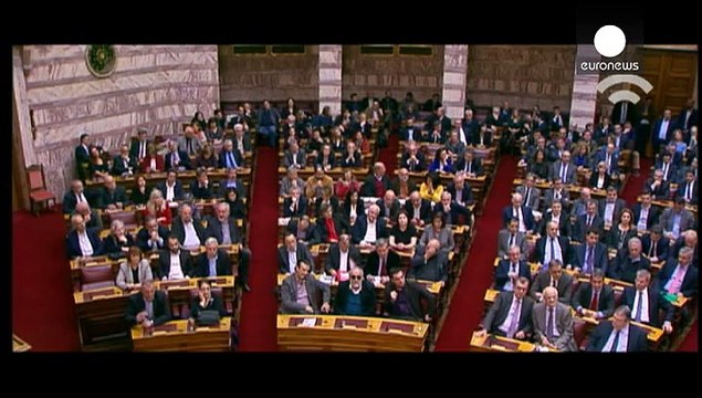 Парламент Греции вновь не смог избрать президента страны