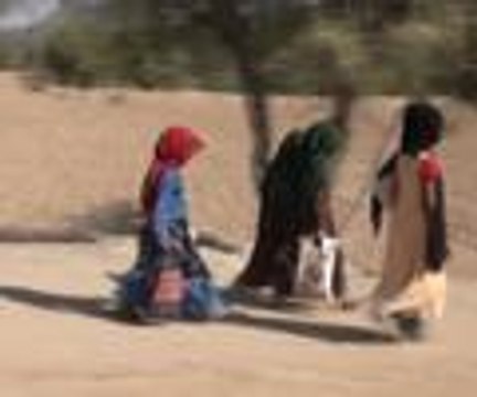 Yemen'de açık hava derslikleri