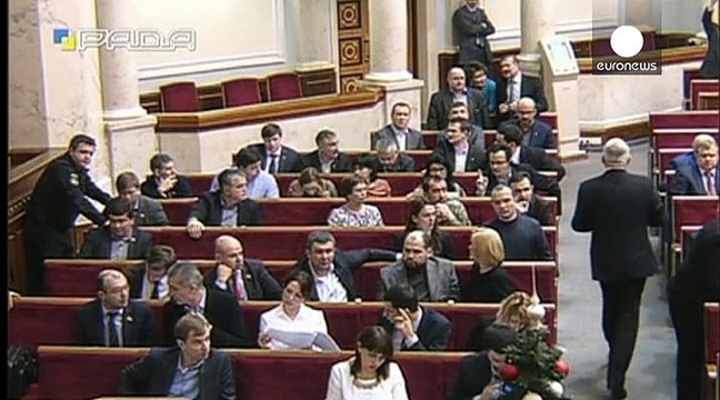 Ucrania renuncia a su estatus de Estado no alineado para entrar en la OTAN