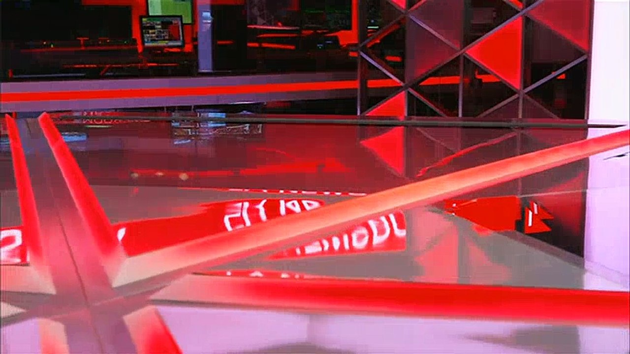 iTELE annonce la mort de Jack Lang au lieu de Jacques Chancel