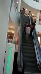 Rolling Stairs Epic FAIL Brazil