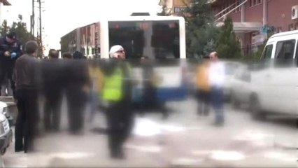 Okul Önünde Belediye Otobüsü Dehşeti