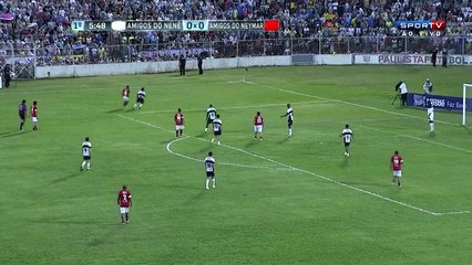 Neymar humilie un défenseur et marque un but magique