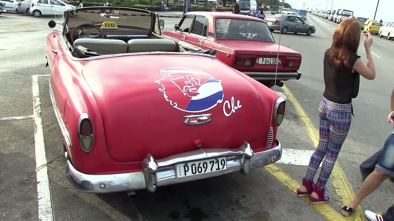 Mythos Straßenkreuzer: Kubas Kult-Oldtimern droht Ausverkauf