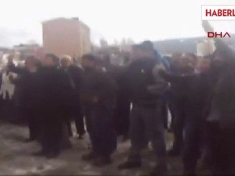 Kars Sarıkamış Adliyesinde Olay 17 Gözaltı