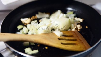 Basic Upma - Sooji Upma - Semolina Upma