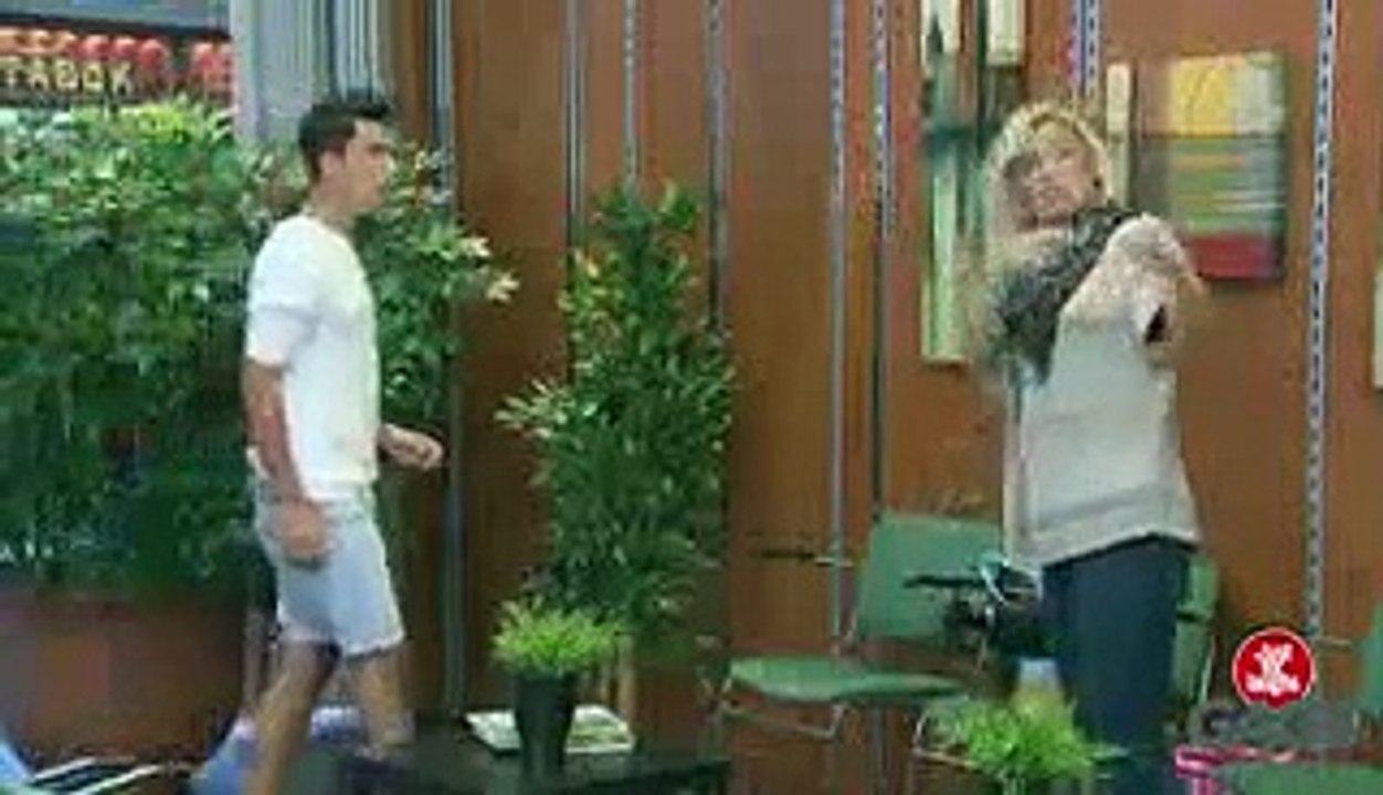 New Mean Puppy Bites Off Finger