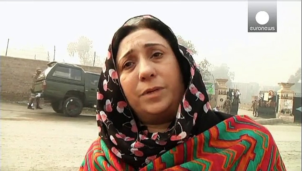 Pesawar: egy héttel a vérontás után még mindig félnek