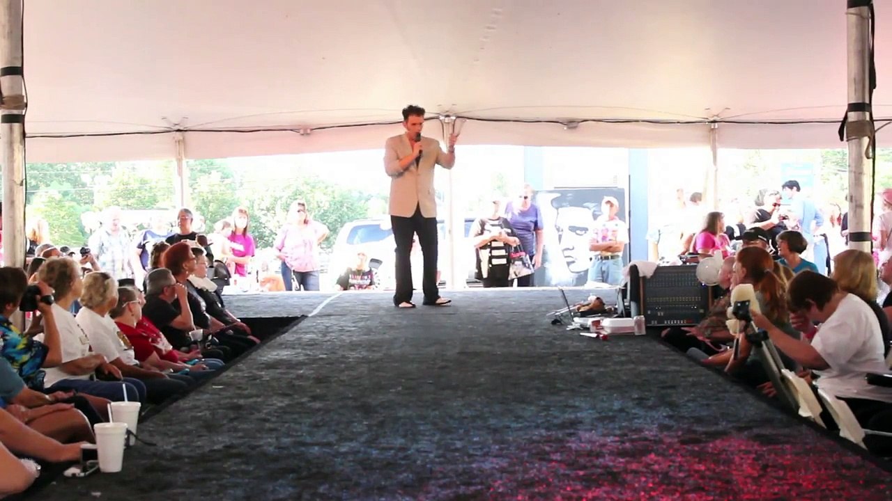 Franz Goovaerts sings Fever at Elvis Week 2013 video