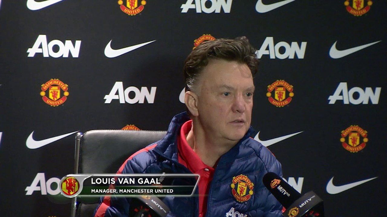 Van gaal: "aus old trafford festung machen"