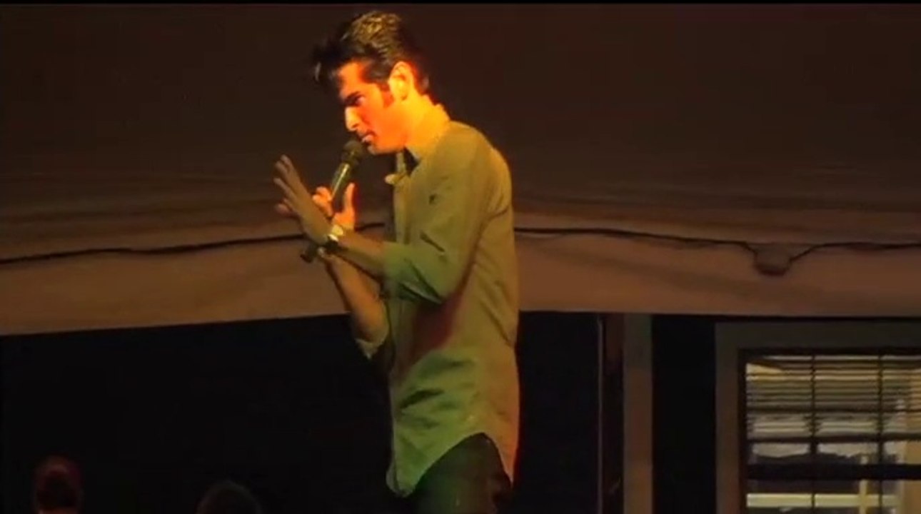 Dean Z  sings 'Spinout' Elvis Week 2011 video