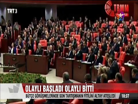 CHP'li Engin Altay ile Bülent Arınç'ın Meclis'te Ak Saray Plaketi kavgası