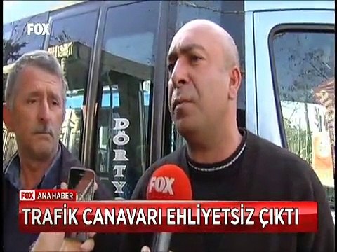 Direksiyonu bırakıp horon tepen minibüscü ehliyetsiz çıktı