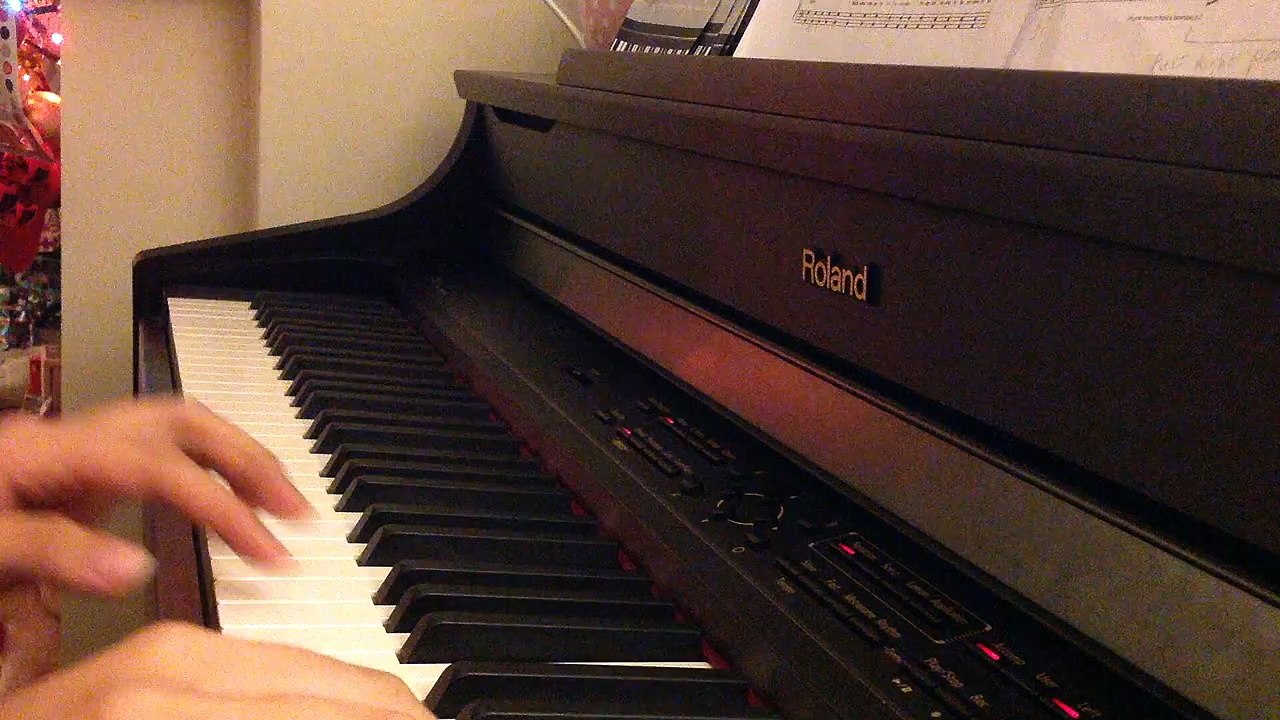 "Do You Wanna Build A Snowman?" Piano Cover