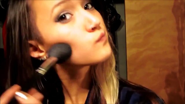 The New Year Make Up and Hair eye makeup tutorial