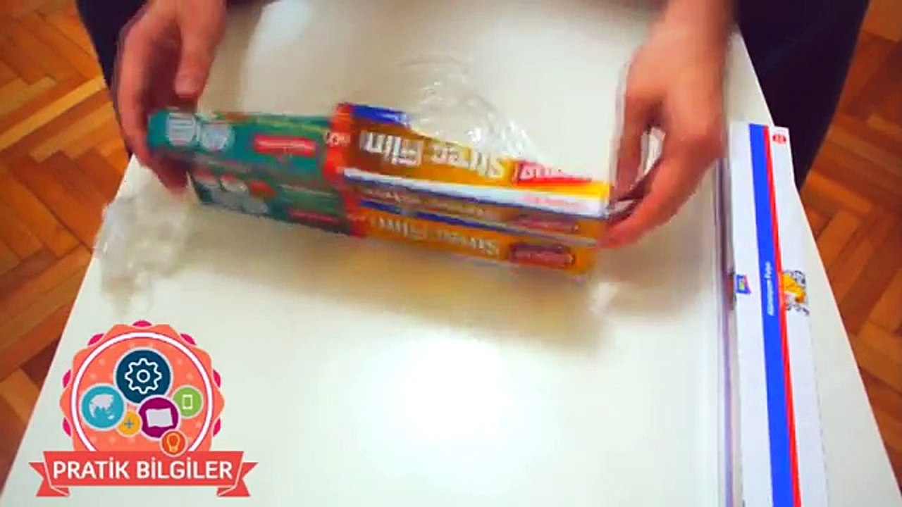 Alüminyum folyoyu kutusundan yanlış çıkarıyorsunuz! (How to use stretchfilm the right way) ENG SBT