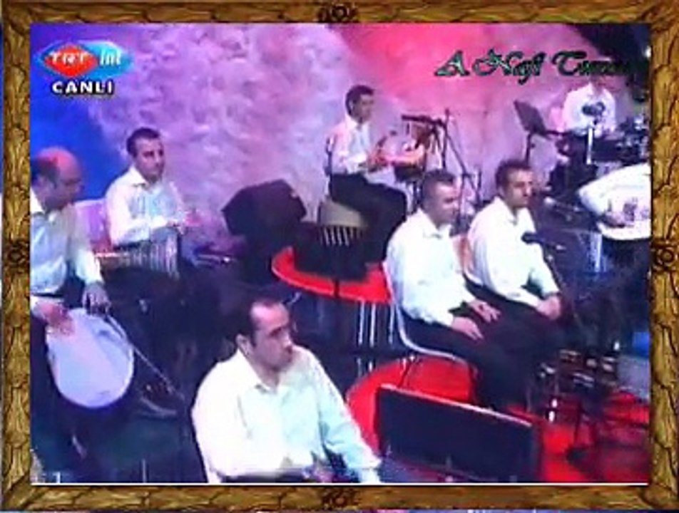 Sevcan ORHAN *Evlerinin Önü Handır*