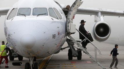 The Worst Airplane Passengers Are More Than Just Chatty